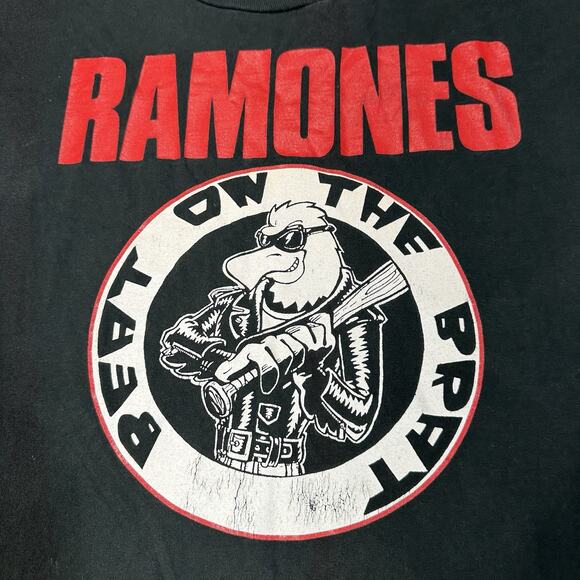 Vintage Ramones Beat on the Brat Tour Shirt XL Black 1996 USA - Picture 2 of 6